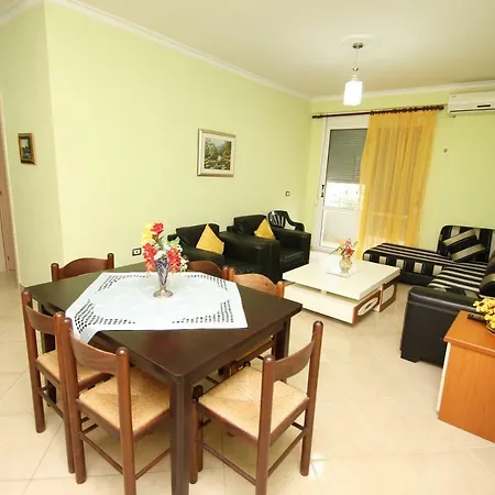 Lägenhet Apartament Lungomare